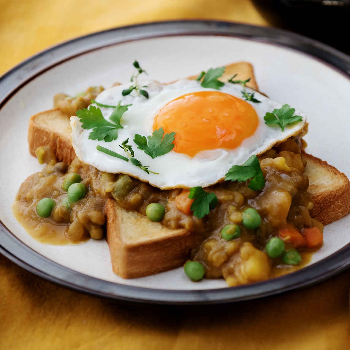 Breakfast Curry Toast